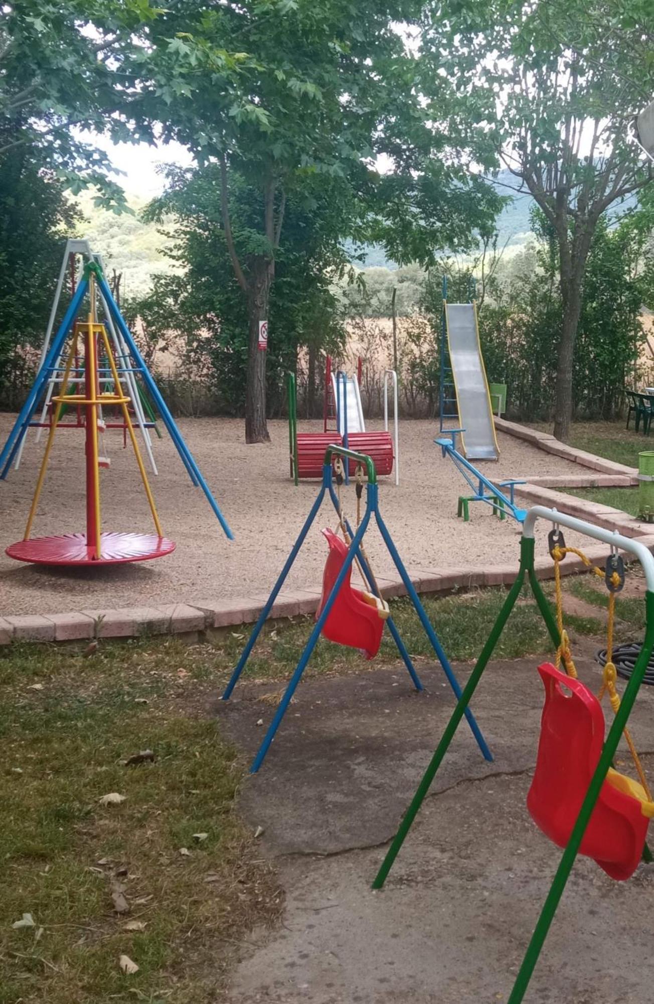 Bungalows, Camping Vega De Francia Sotoserrano Extérieur photo